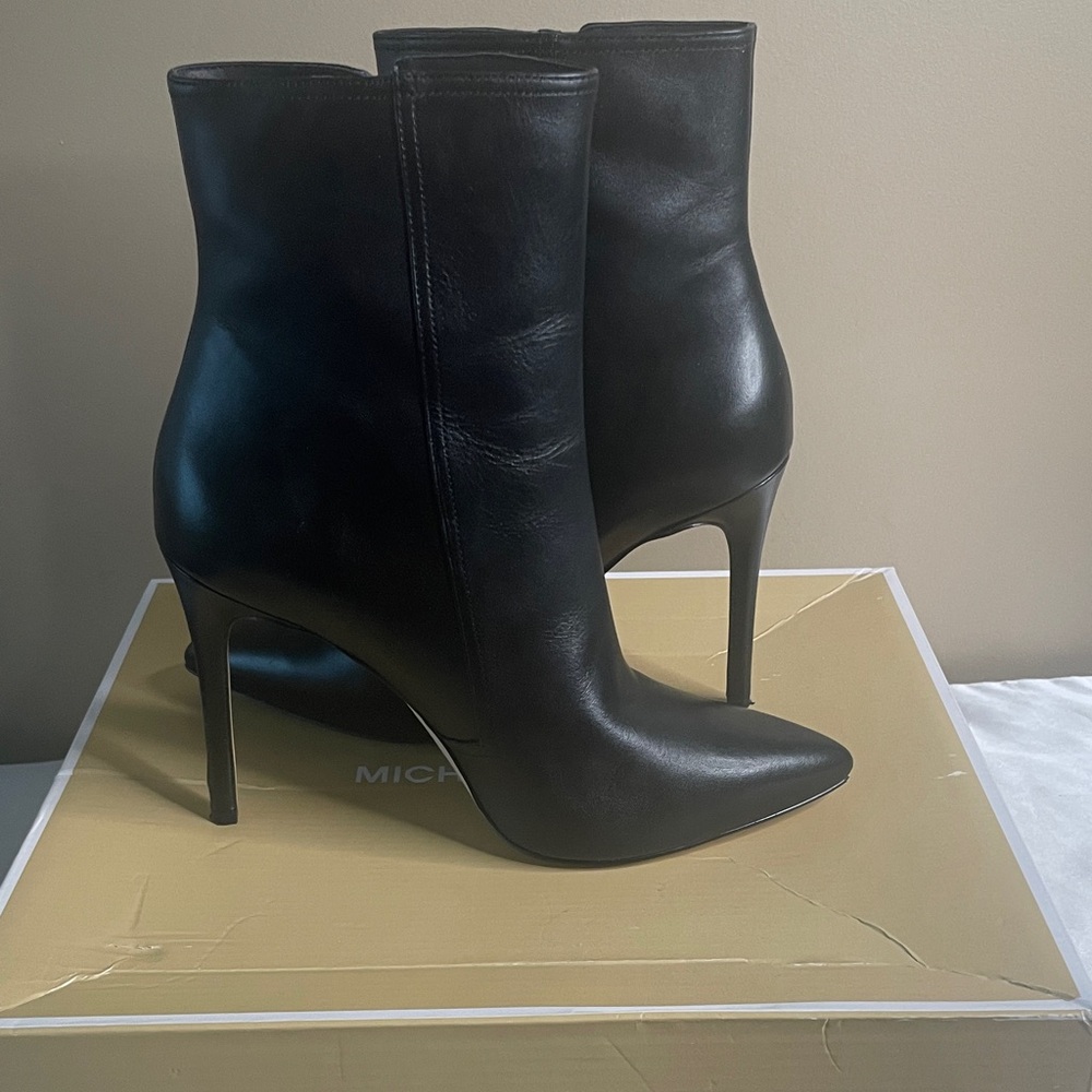 MICHAEL Michael Kors Black Heeled Booties